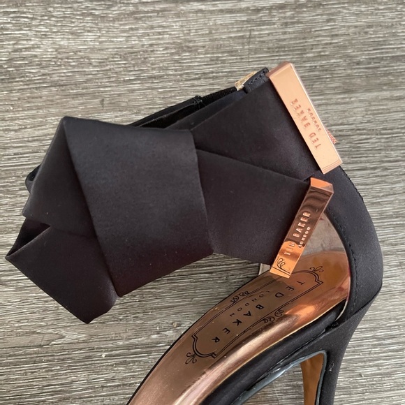 Ted Baker Black Geometric Heels - Picture 2 of 4